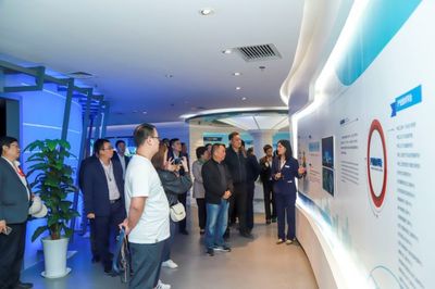 2019西安航展嘉賓走進西安航空基地 謀求合作發展新機遇