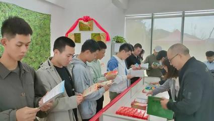 首個(gè)縣級(jí)高校退役軍人服務(wù)站、退役軍人就業(yè)創(chuàng)業(yè)孵化基地成立