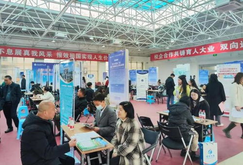用心寫好 民生答卷 ,渝中區(qū)上半年重點(diǎn)民生實(shí)事推進(jìn)順利
