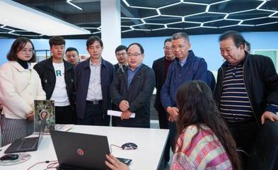 科學發展建創新平臺 合力破冰促學生創業