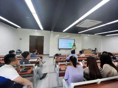 以創(chuàng)業(yè)帶動(dòng)就業(yè) 寶山區(qū)多措并舉護(hù)航大學(xué)生創(chuàng)業(yè)